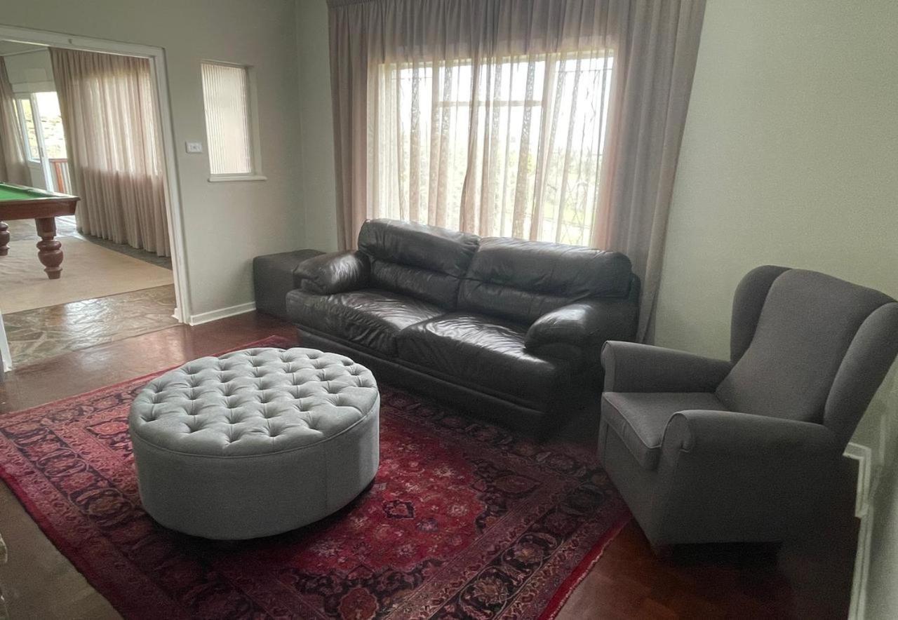 The Gregory Bed and Breakfast Pinetown Exteriör bild