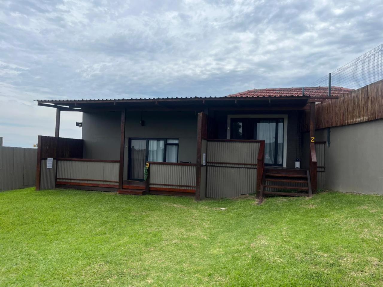 The Gregory Bed and Breakfast Pinetown Exteriör bild